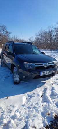 Vând Dacia daster an 2012 4×4