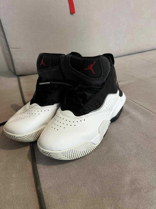 Кецове Nike Jordan кожени