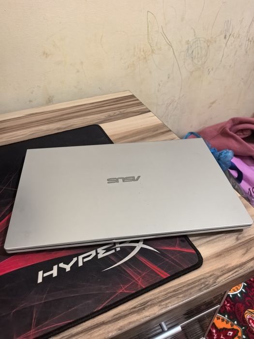 Asus Vivobook Core i3-1005G1