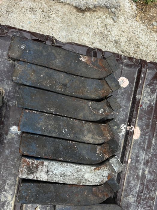 freze cuțite de strung