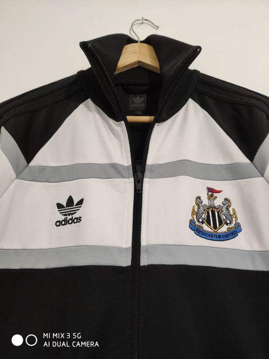 Bluza Vintage Adidas Originals Marimea S Newcastle