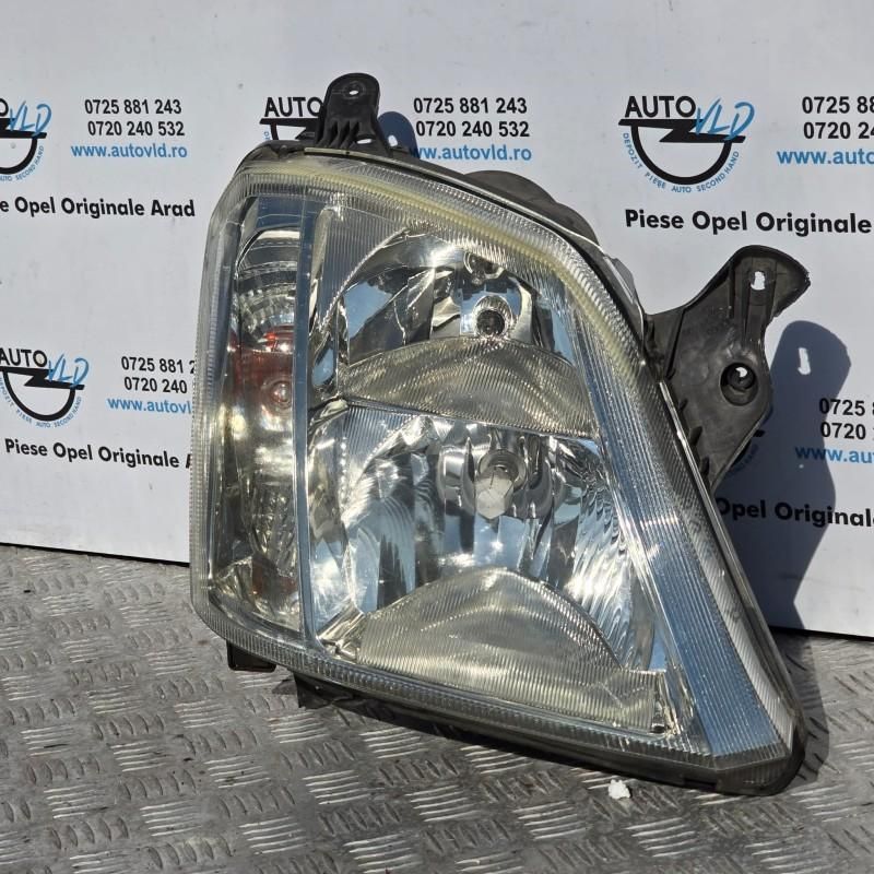 Far dreapta Opel Meriva A facelift