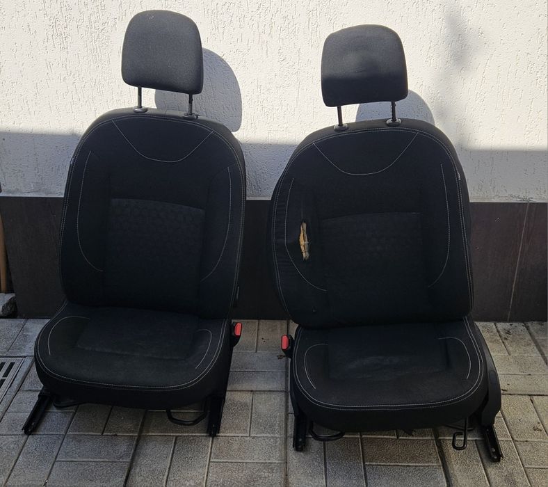 Scaune fata Dacia Logan ll