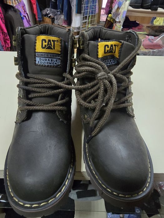 Ботинки зимние новые