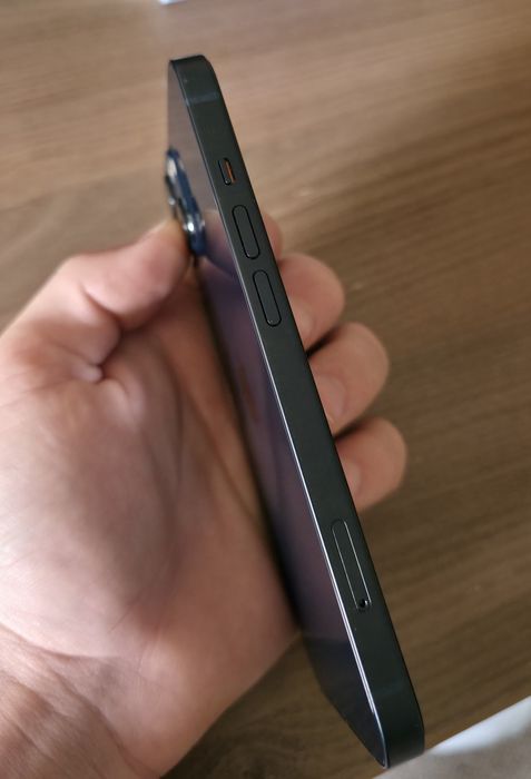 iPhone 13 – Albastru (Blue / Mid Blue)