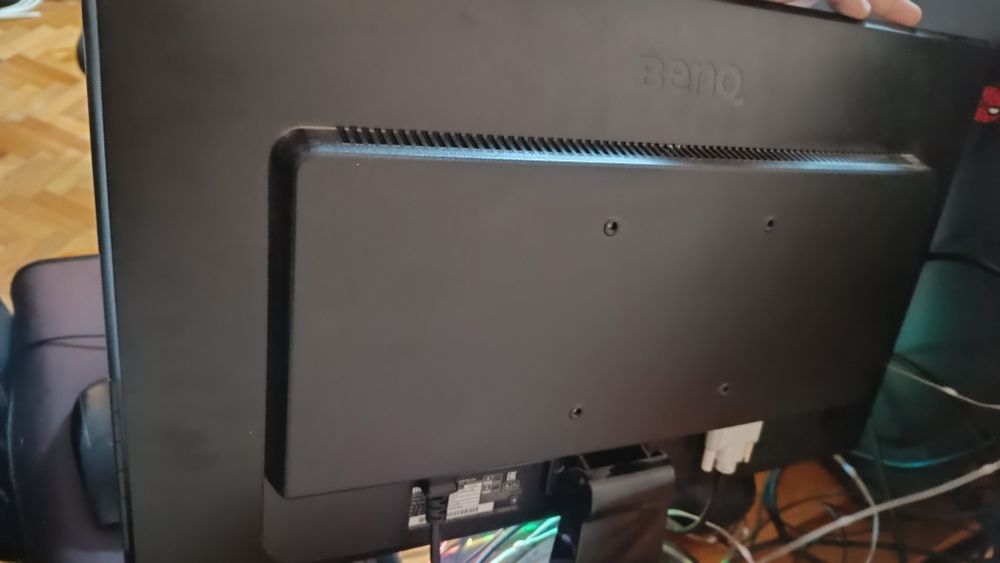 Геймърски настолен компютър с Монитор benq