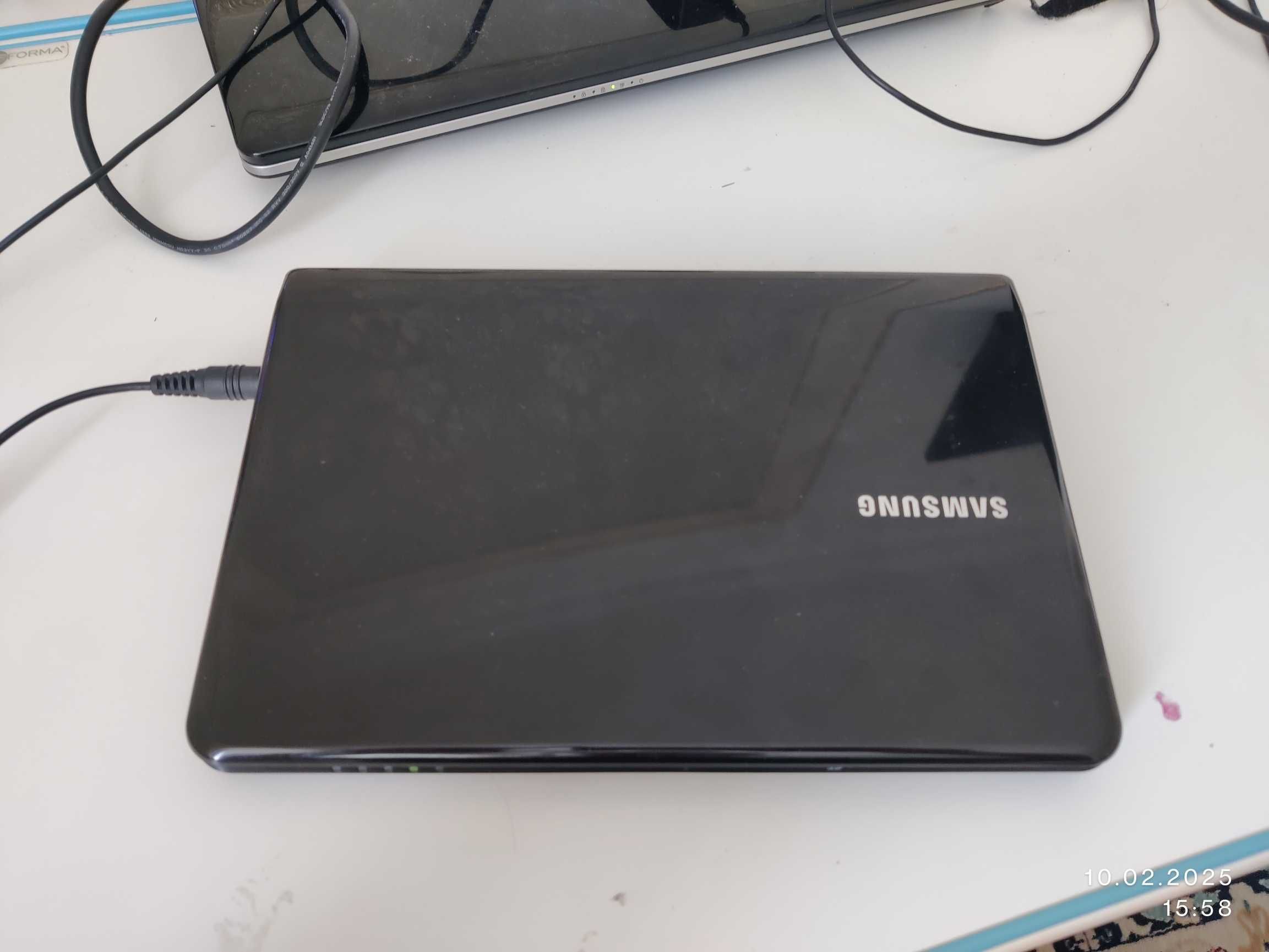 Продам Нетбук Samsung NP-NC110-A02