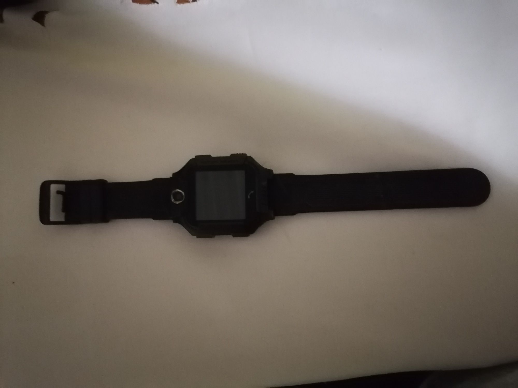 Vând smartwatch urgent