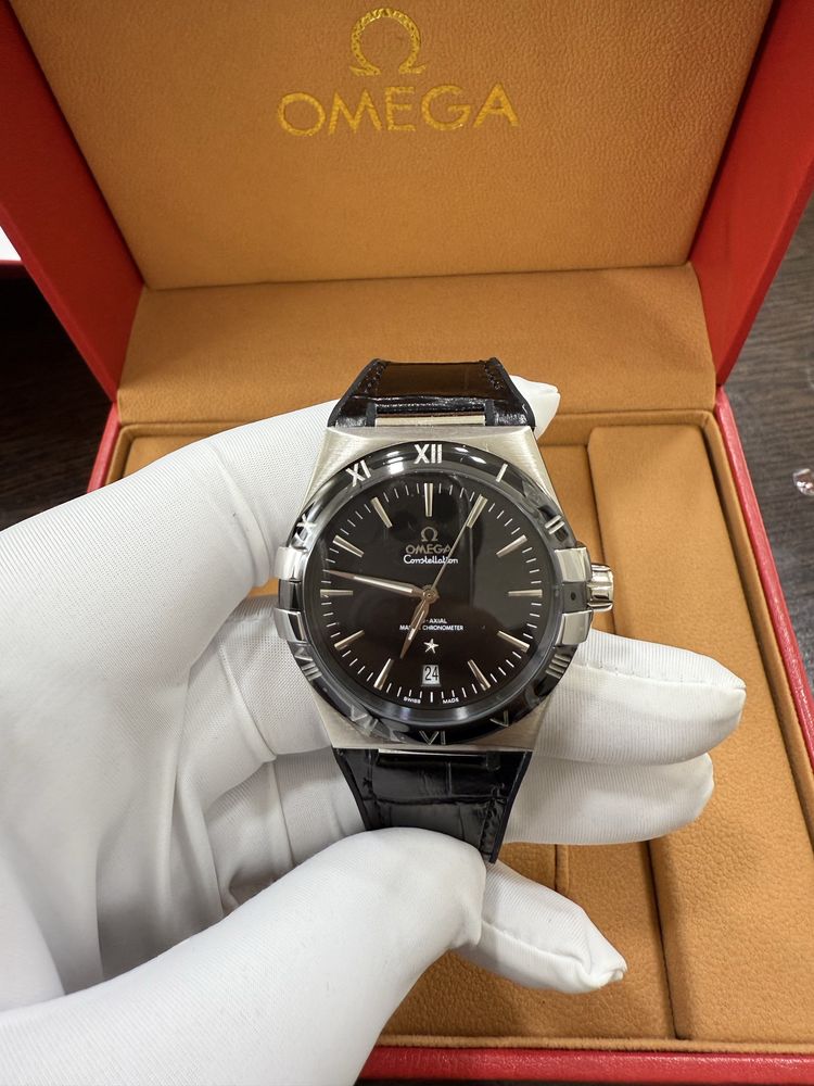 Часы Omega Constellation