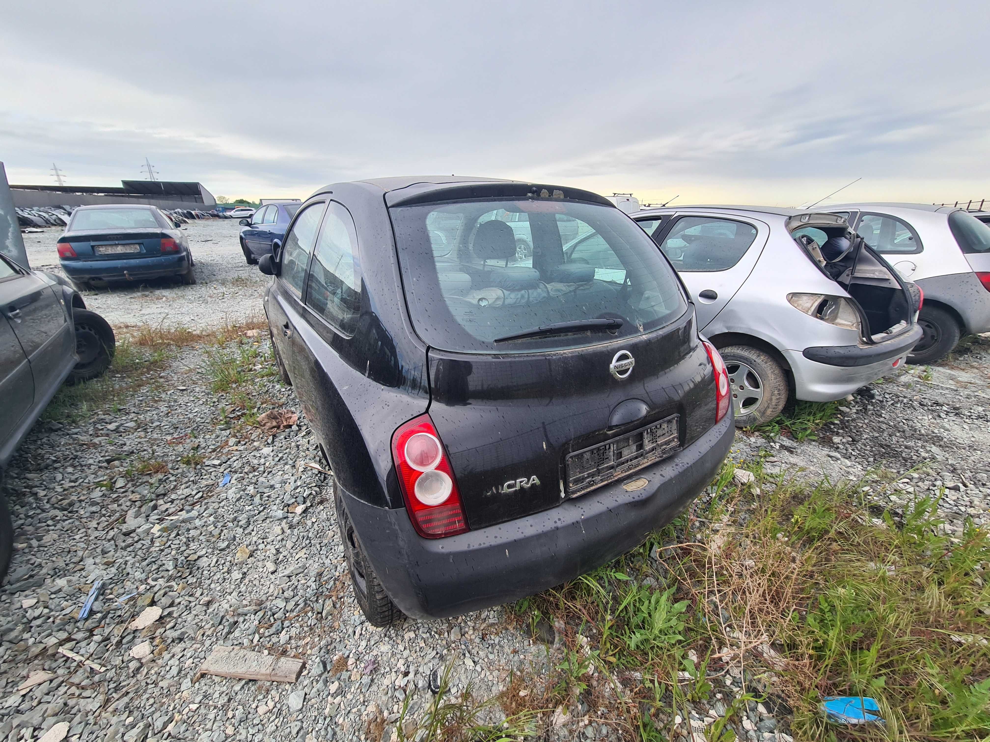 Dezmembrez nissan micra