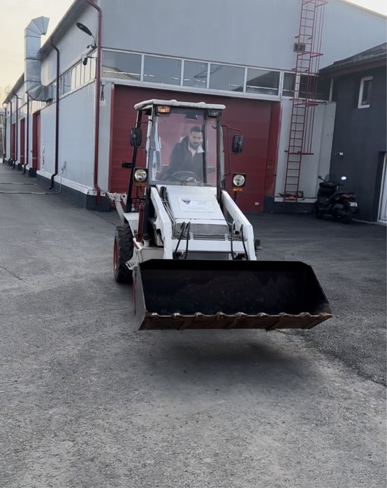 Bobcat B100 minibuldo