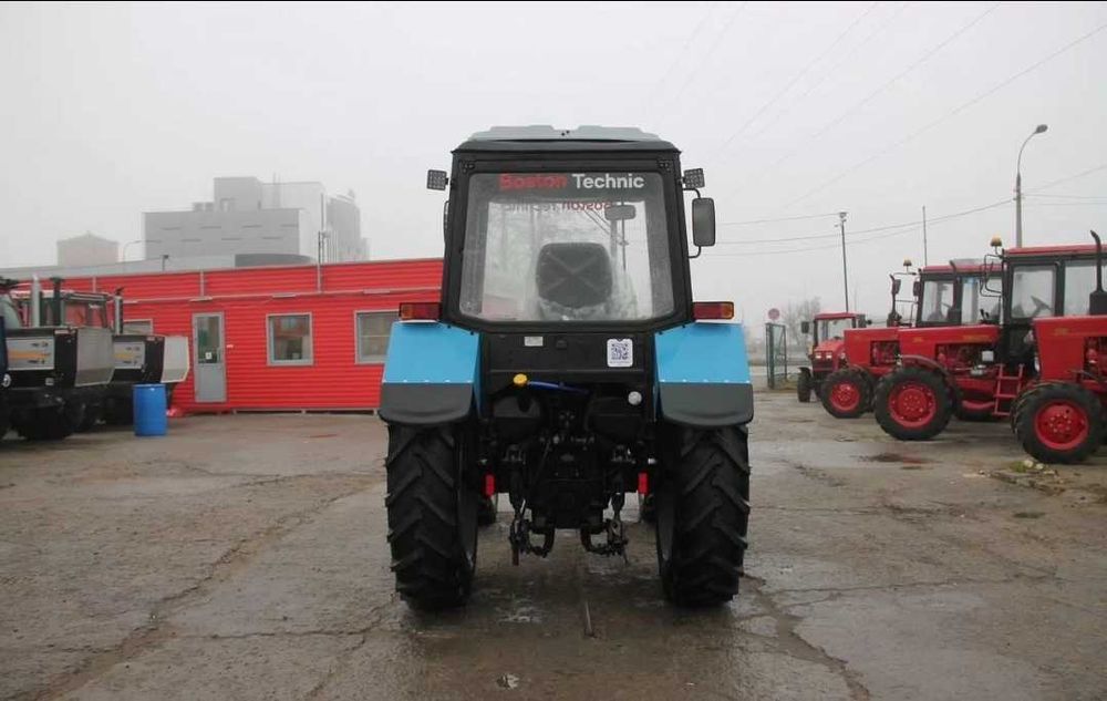 MTZ (Belarus) 82 traktori, 2011-yil