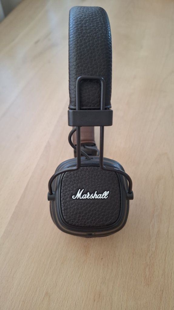 Marshall Major II слушалки