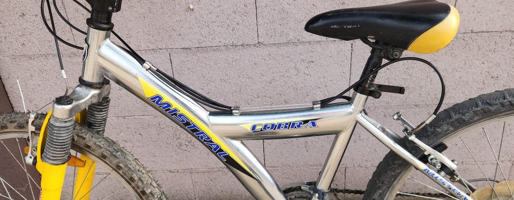 Vand bicicleta pe 24 inch