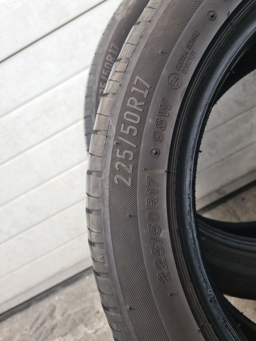 2 anvelope de vara in stare foarte buna Lassa 225/50R17 98W