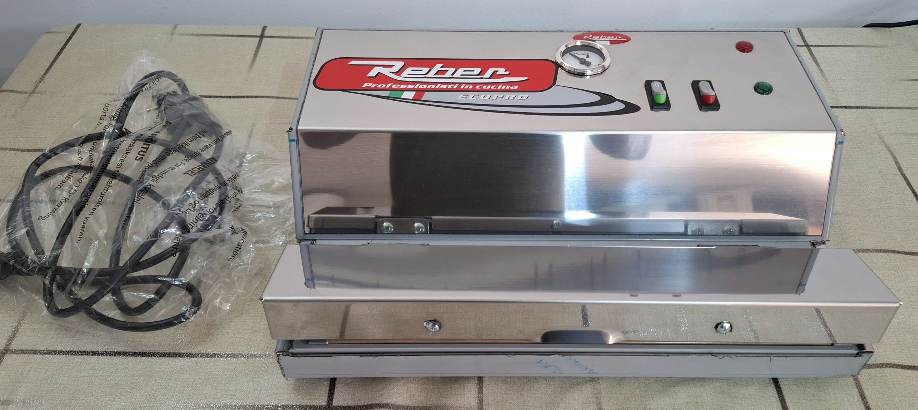Професионална Вакуум машина REBER Automatic professional INOX 30 см