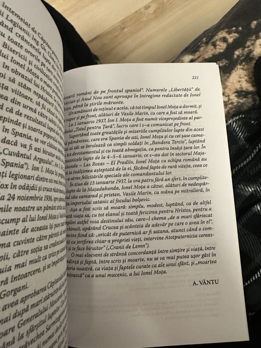 Cartea Cranii de Lemn, Ion Mota legionar, articole publicate in ziare