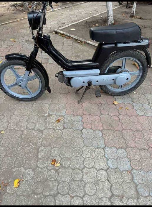 Vând Piaggio si in stare buna de functionare