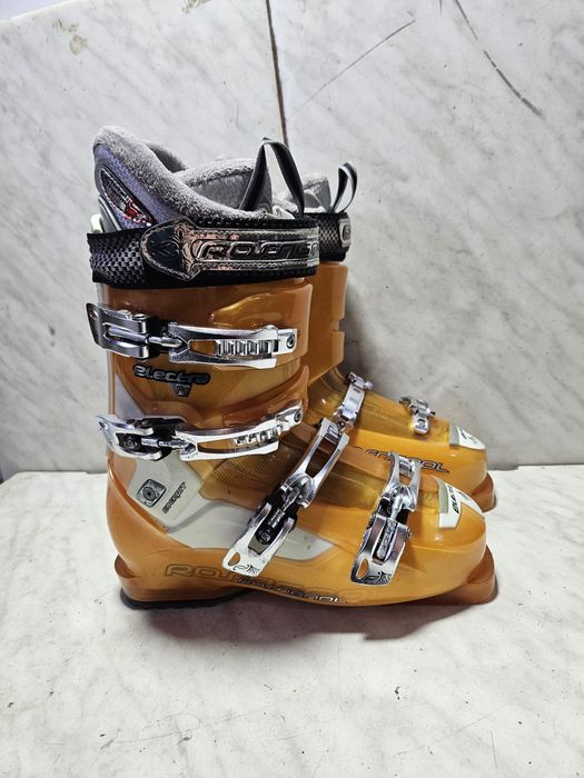 Clapari ski schi  Rossignol  mondo 25,5 corespunde mărimii 39-40