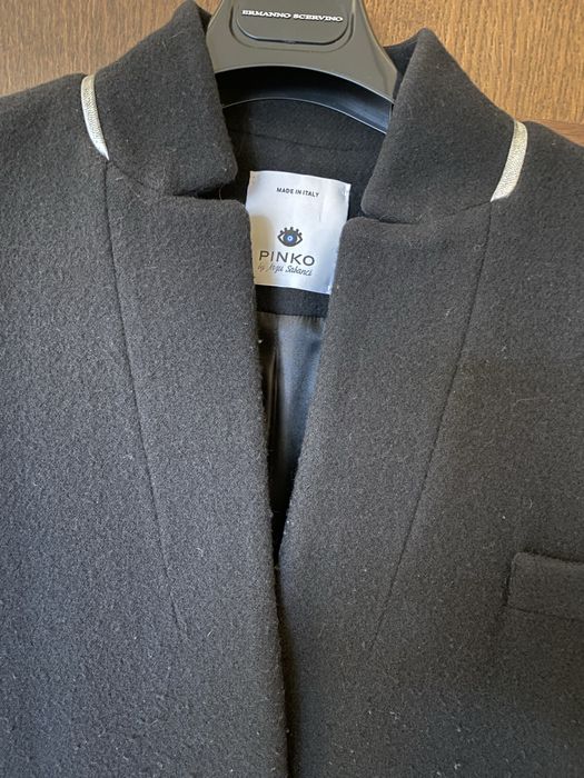 Черно Палто Pinko