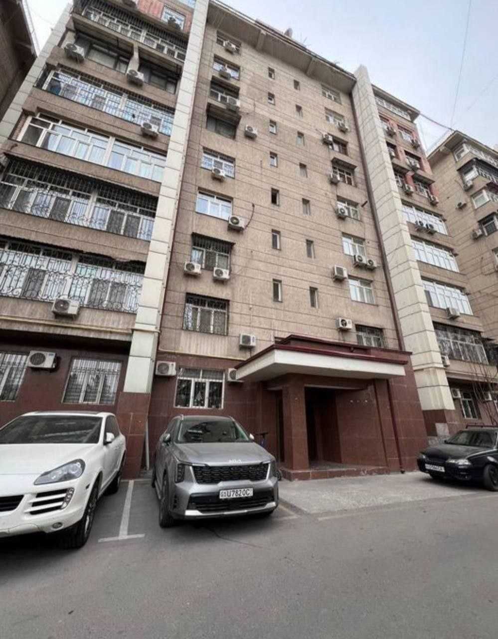 Продается 2-х ком Шохмедцентр  Карат Строй 2/5/9 88 кв.м Госпитальный