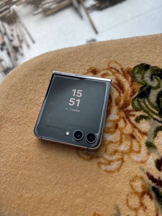 Продам флип 6 срочно