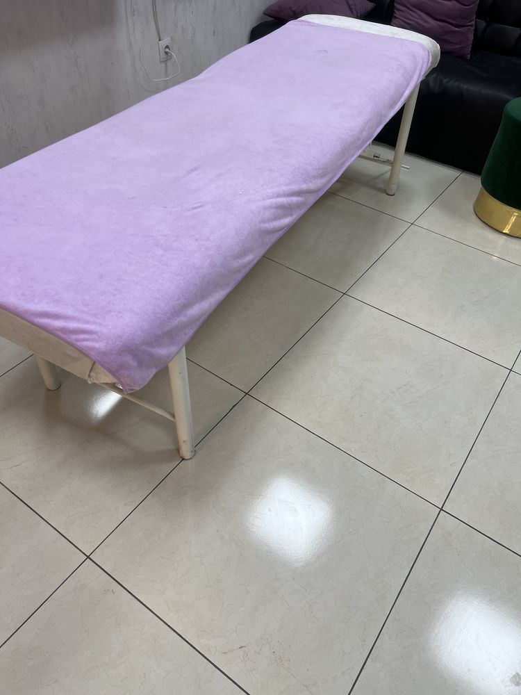 Кушетка продается медицинская