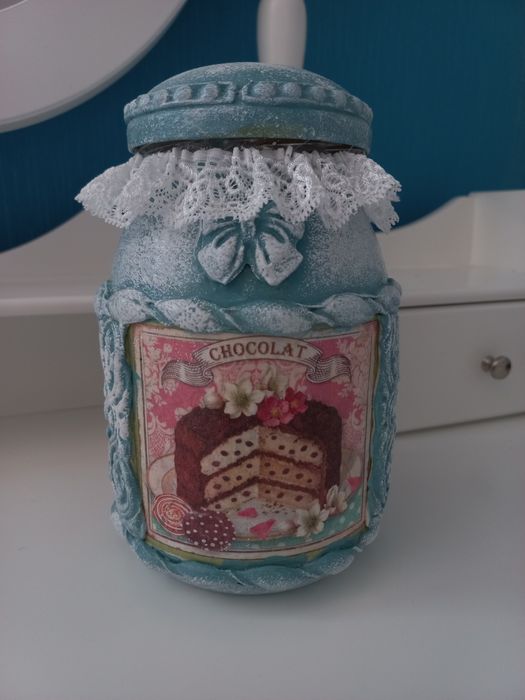 Ръчно декориран стъклен буркан