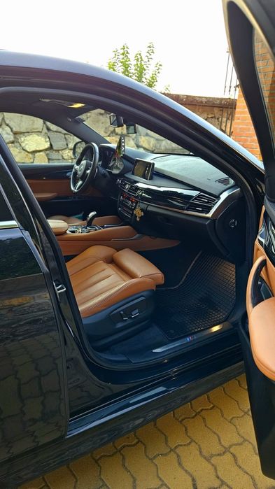 Bmw X6 F16 M Pachet 3.0 D 258 CP [Trapa , Piele ,Soft Close]