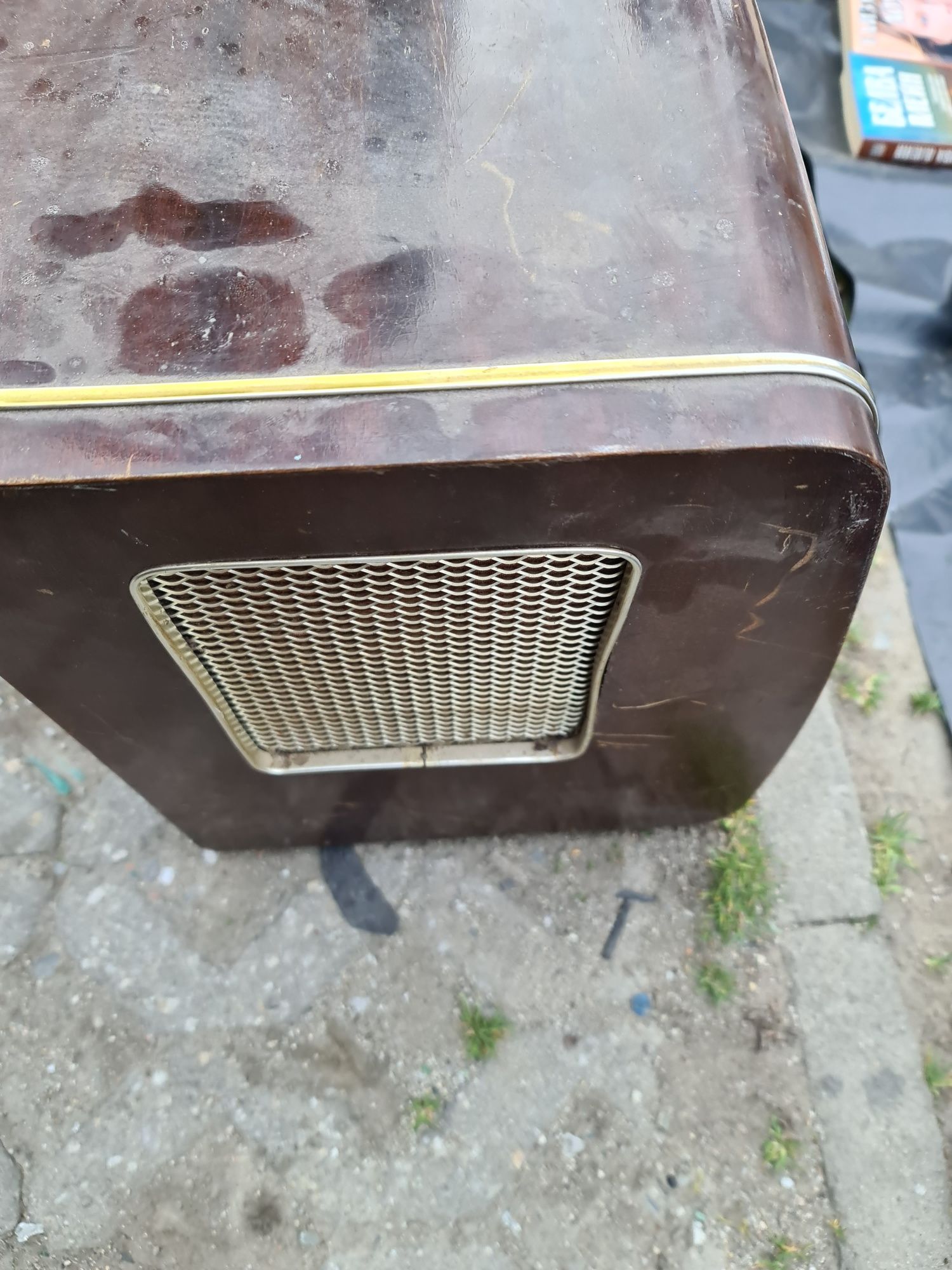 Старо ретро лампово радио STASSFURT 600