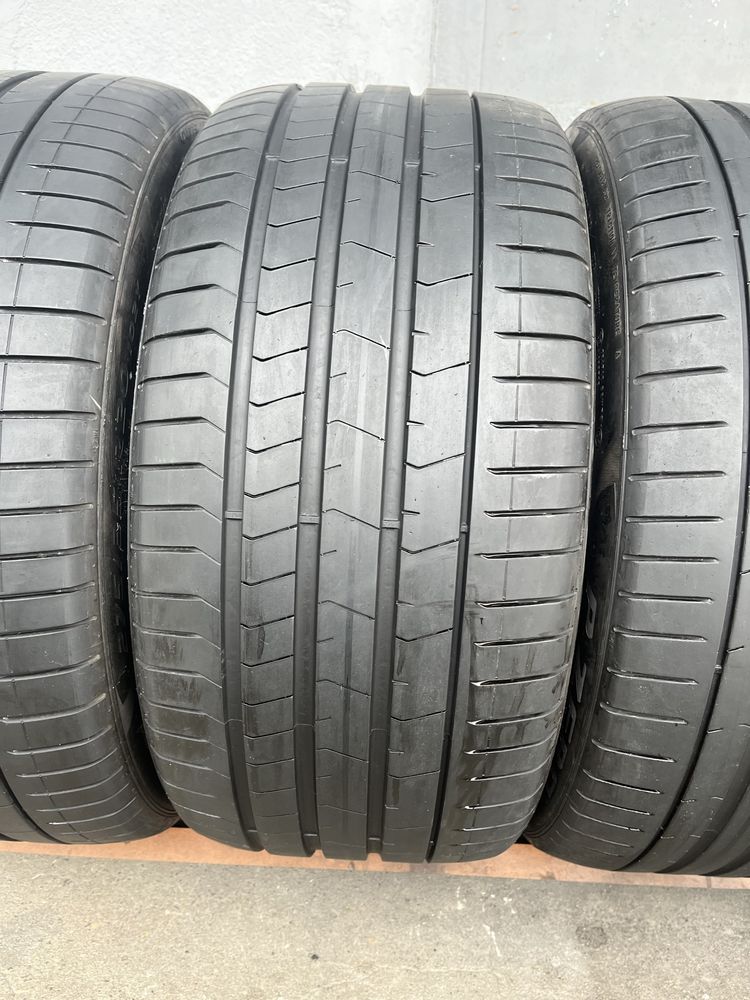 4 бр. гуми спорт пакет 245/40/20 и 275/35/20 Pirelli DOT 1019 4,5/6 mm