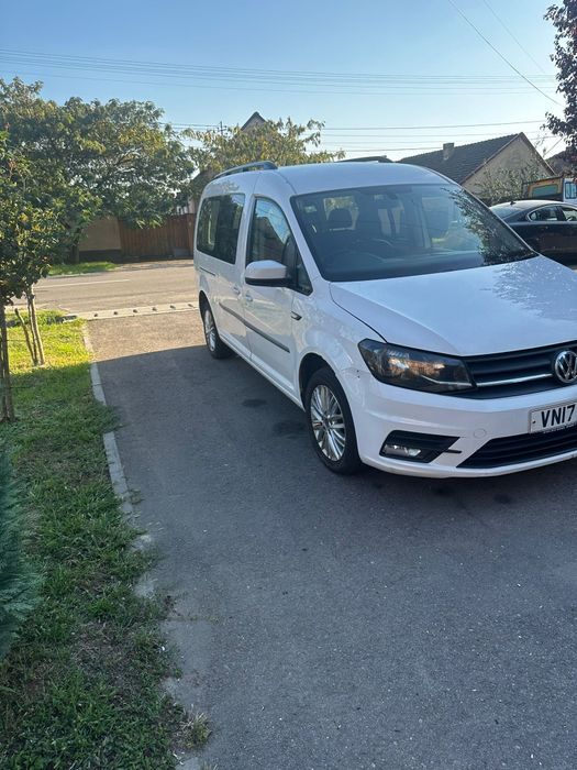 Dezmembrez wolkswagen caddy maxi 7 locur motor 2.0 dfsd cutie manuala