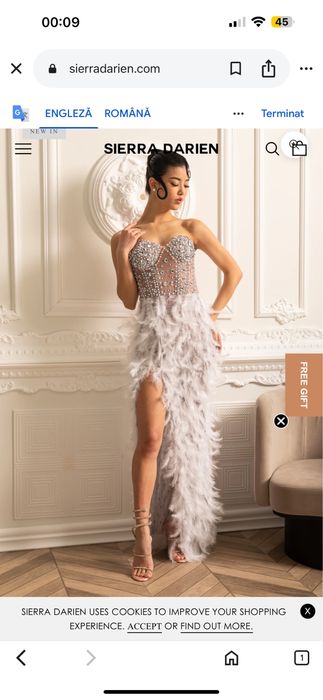 Rochie  SIERRA DARIEN cu paiete și ornamente luxoase din pene - BEJ