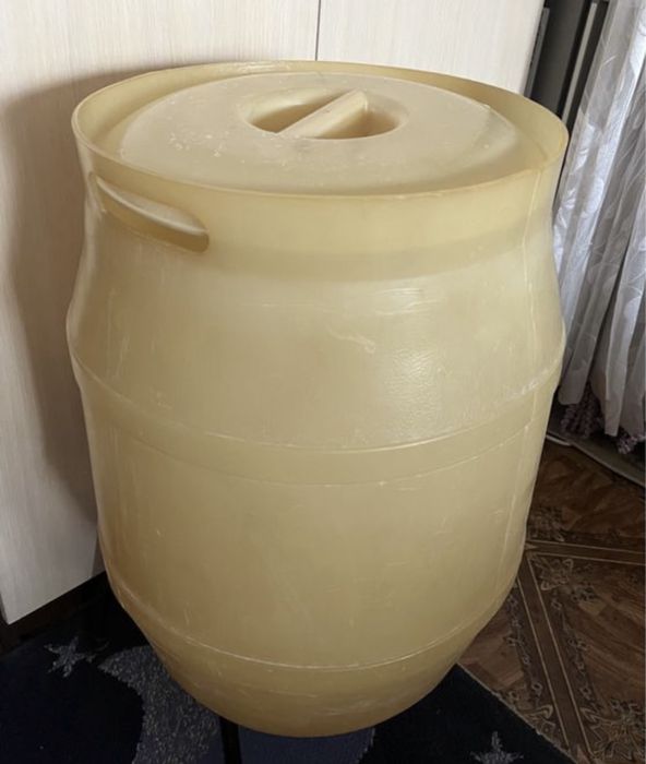 Бочка пластмассовая 40л.