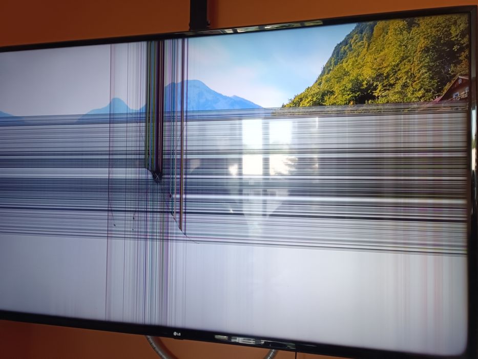 LED телевизор LG 65UN71003LB