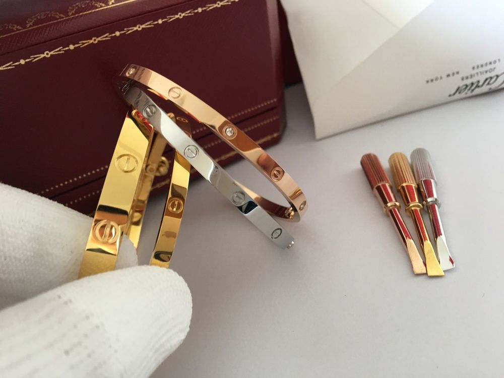 Set Brățară Cartier Love 16 Gold 750