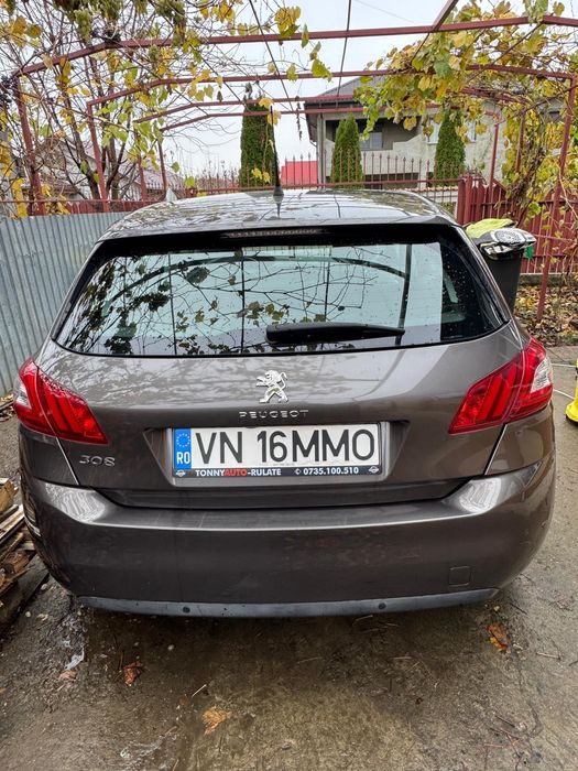 Peugeot 308 • 1.6 THP • 2013 • 126.000 km