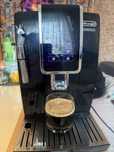 Espressor De Longhi Dinamica