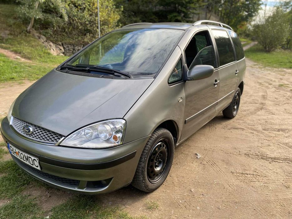 Vând Ford Galaxy