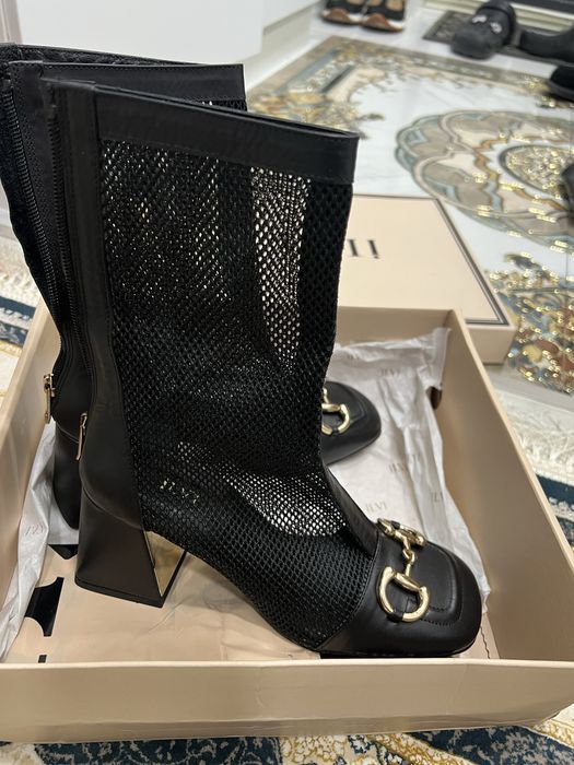 Новая красивая обувь