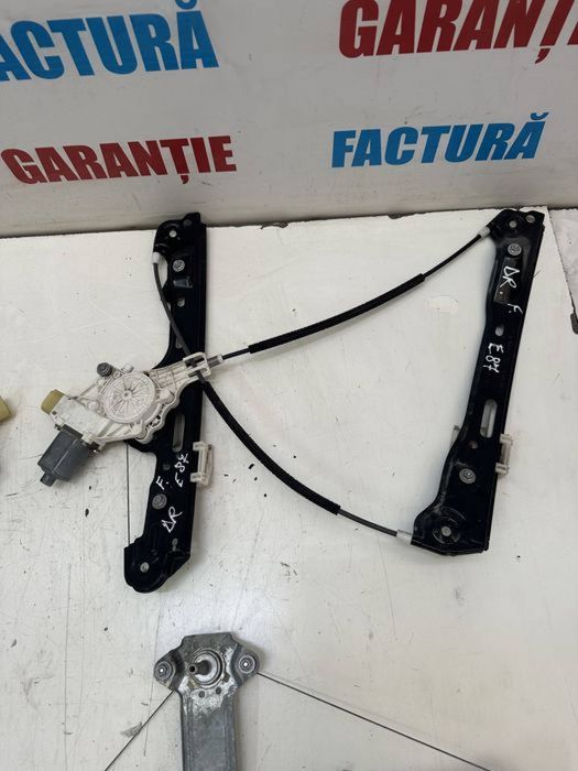Macara geam stânga dreapta față spate BMW Seria 1 E81 E87
