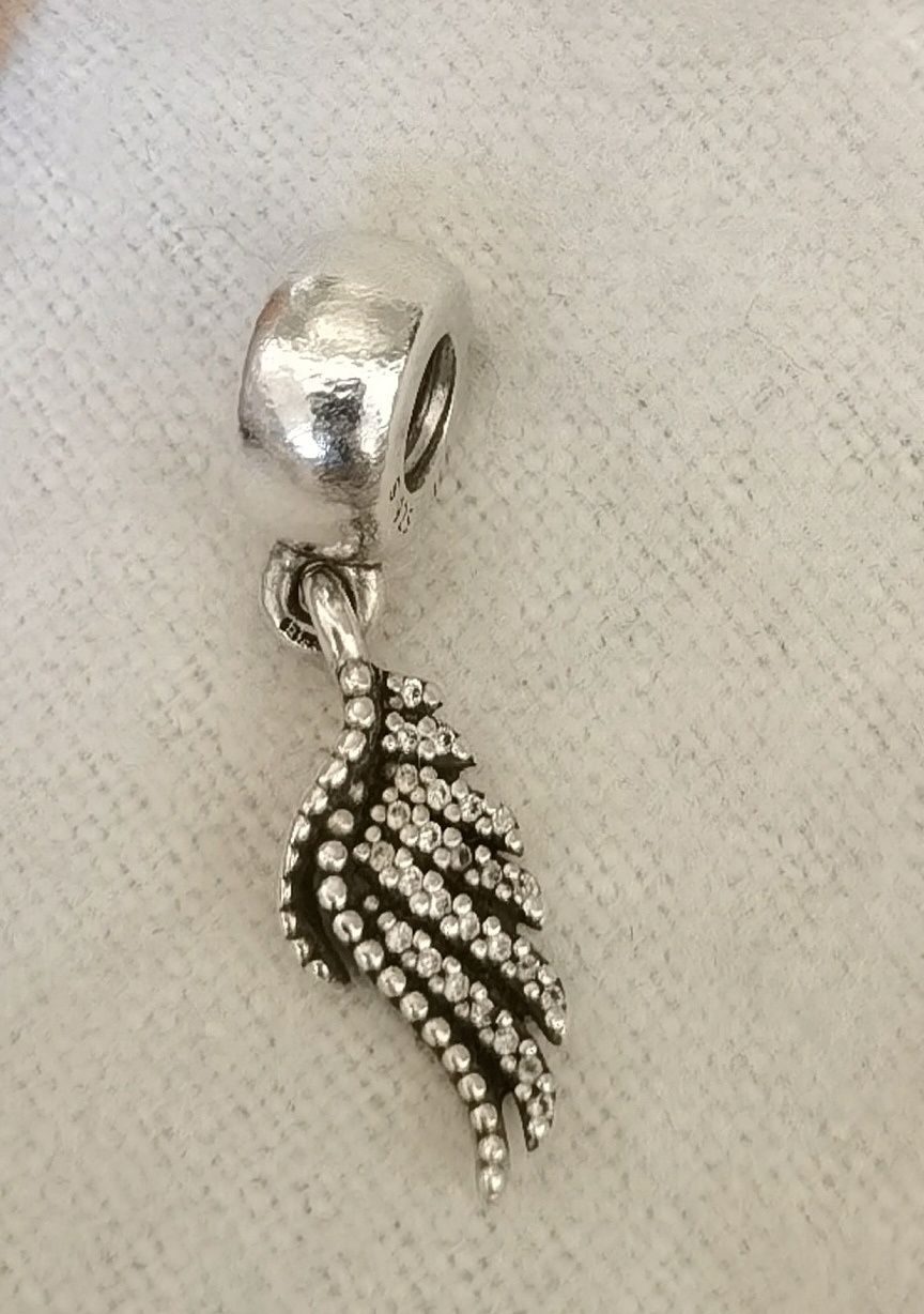 Set argint Pandora, Majestic Feathers