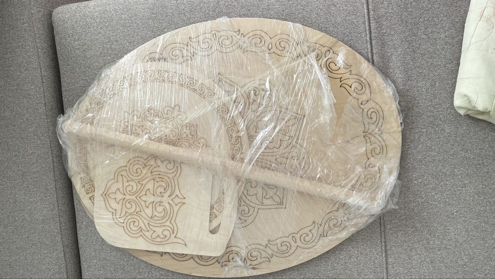 Срочно продам новый набор для катания теста