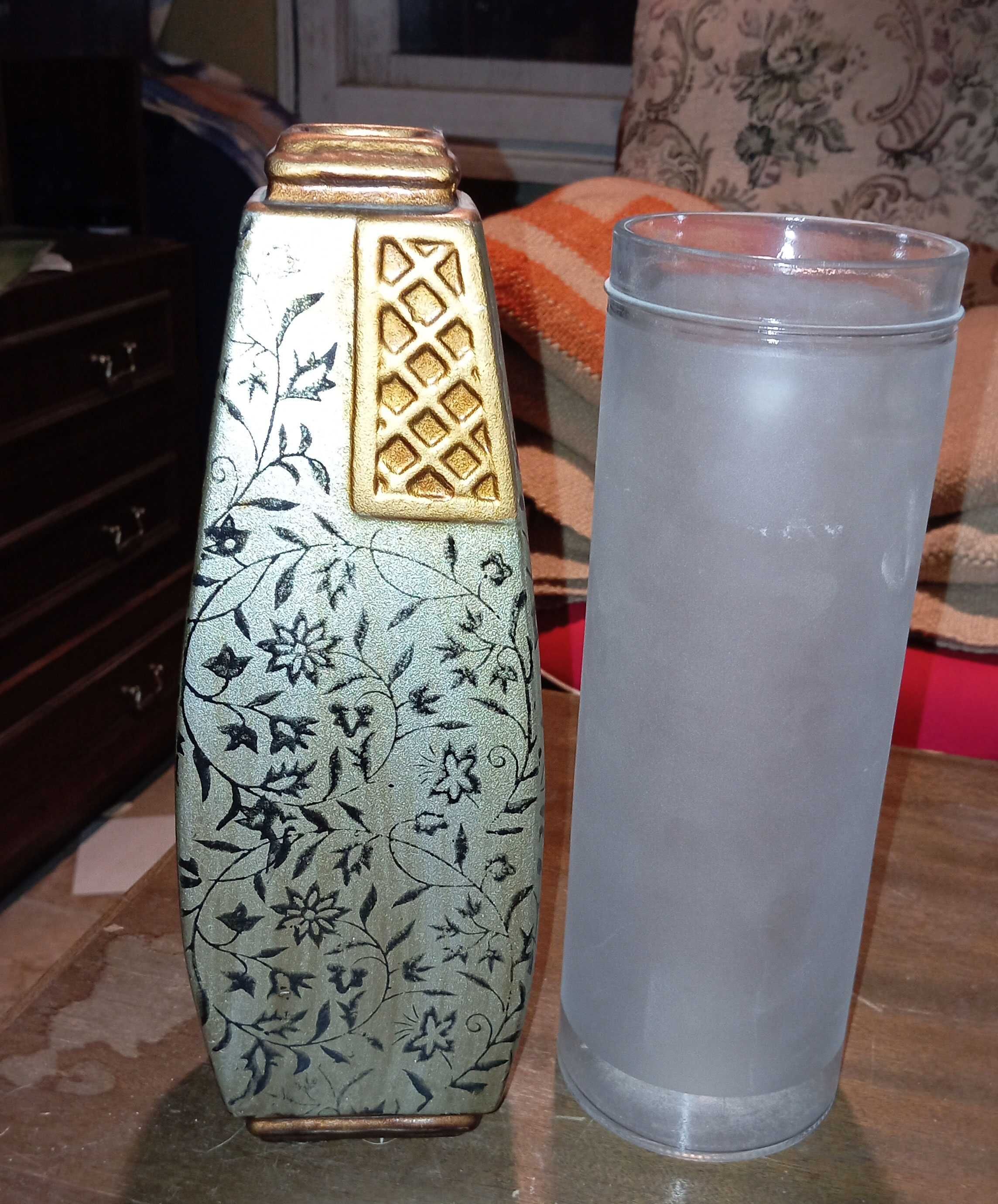 Вази, свещници, пепелници