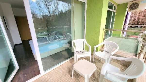 Продава се Двустаен апартамент в к.к. Слънчев бряг - 66 кв.м за 1000 €/кв.м - Снимка #4