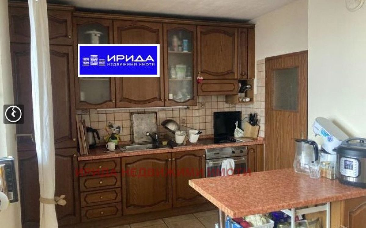 Продава се Тристаен апартамент в София, Лагера - 118 кв.м за 2111 €/кв.м - Снимка #3
