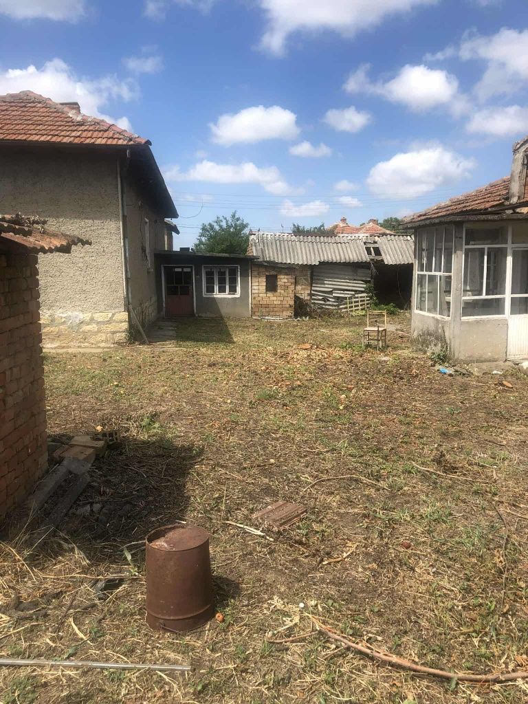 Къща в град Борово/Руснеско