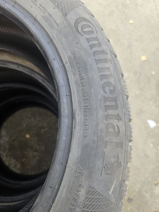 Зимни гуми Continental 215/55/17