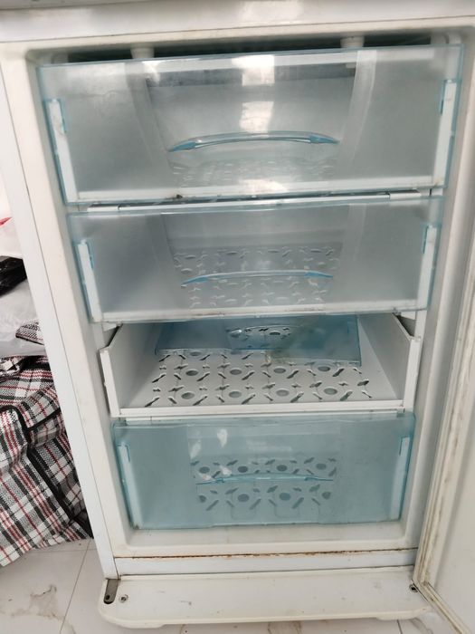 Морозильник маленький