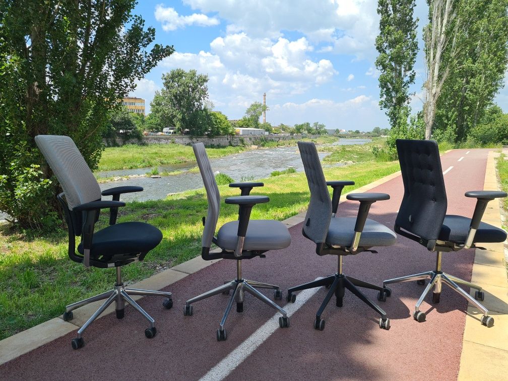 Немски офис Елегантни столове от марката на Vitra обзавеждане